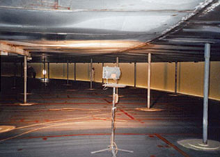 原油储罐底部区域